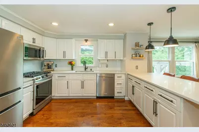 8 Southview Rd, Randolph Township, NJ 07869 - Photo 15