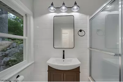 358 Lakeview Ave, Ringwood, NJ 07456 - Photo 23