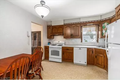 11 Landis Pl, Clifton, NJ 07013 - Photo 7