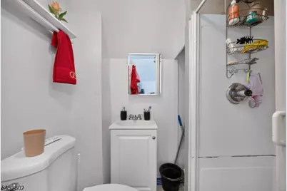 128 Ackerman Ave #2, Clifton, NJ 07011 - Photo 19