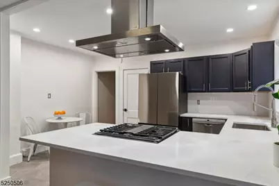 21 Central Ave #1R, Montclair, NJ 07042 - Photo 9