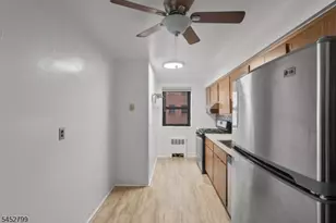 208 Anderson St, Hackensack, NJ 07601 - Photo 11