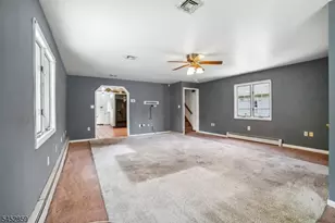 26 Grandview Ave, Oakland, NJ 07436 - Photo 3