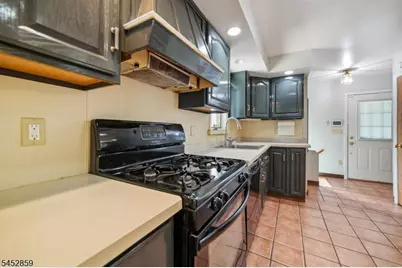 26 Grandview Ave, Oakland, NJ 07436 - Photo 7