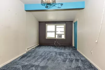 224 Romain Ave, Pompton Lakes, NJ 07442 - Photo 15