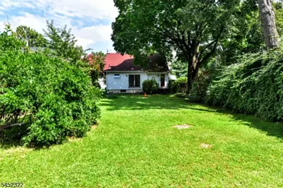 224 Romain Ave, Pompton Lakes, NJ 07442 - Photo 29