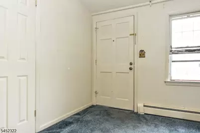 224 Romain Ave, Pompton Lakes, NJ 07442 - Photo 7