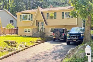 89 Tomahawk Trail, Sparta Township, NJ 07871 - Photo 1