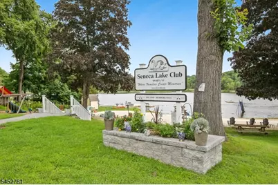 89 Tomahawk Trl, Sparta Township, NJ 07871 - Photo 5