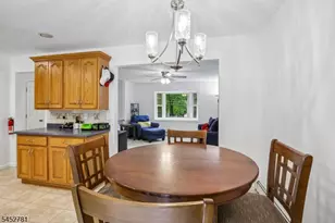 89 Tomahawk Trail, Sparta Township, NJ 07871 - Photo 15