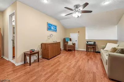 65D Winthrop Rd, Monroe Township, NJ 08831 - Photo 27