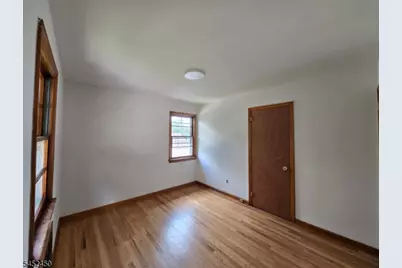 384 Delawanna Ave #2, Clifton, NJ 07014 - Photo 7
