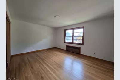 384 Delawanna Ave #2, Clifton, NJ 07014 - Photo 3