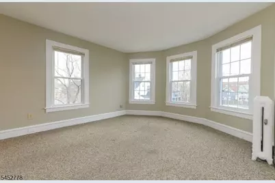 11 Montague Pl #2, Montclair, NJ 07042 - Photo 3