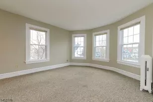 11 Montague Pl, Montclair, NJ 07042 - Photo 3