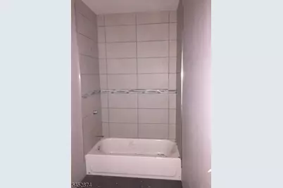 84 N Park St #4, East Orange, NJ 07017 - Photo 13