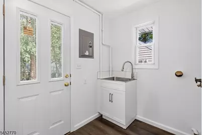 27 Ferndale Rd, Wayne, NJ 07470 - Photo 3
