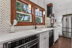 11 Brookwood Dr, Maplewood, NJ 07040 - Photo 9