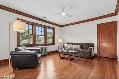 11 Brookwood Dr #2, Maplewood, NJ 07040 - Photo 3
