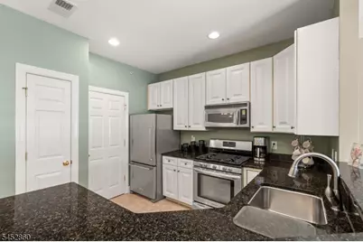 7706 Marine Rd #112, North Bergen Twp., NJ 07047 - Photo 11