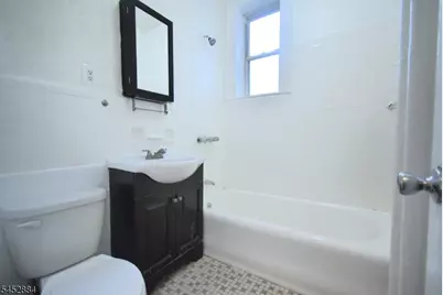 148 Chancellor Ave #D5, Newark, NJ 07112 - Photo 5