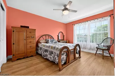 65 Freemont Ct, Franklin Township, NJ 08873 - Photo 17