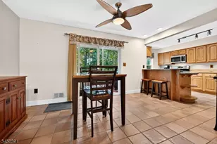 65 Freemont Ct, Franklin Township, NJ 08873 - Photo 9