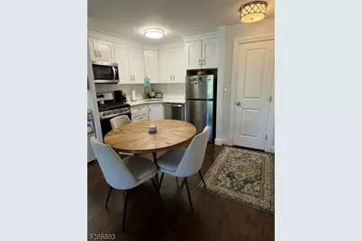 909 Thoreau Ct, Mahwah, NJ 07430 - Photo 5