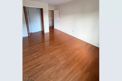 914B Merritt Dr #B, Hillsborough Township, NJ 08844 - Photo 3