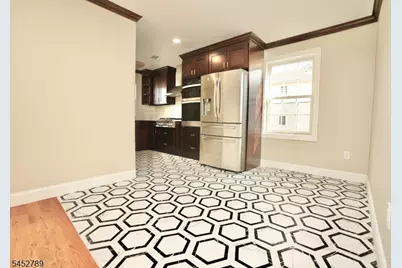 31 Bellevue Ave Unit #2, Belleville, NJ 07109 - Photo 7