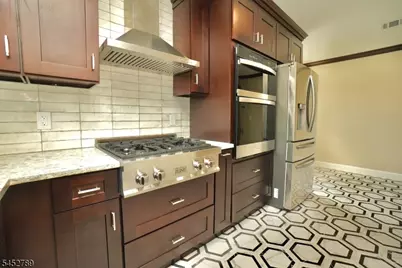 31 Bellevue Ave Unit #2, Belleville, NJ 07109 - Photo 9