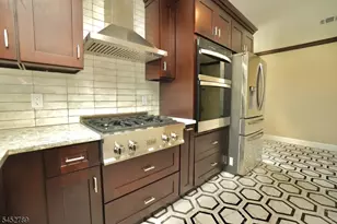 31 Bellevue Ave Unit, Belleville, NJ 07109 - Photo 9
