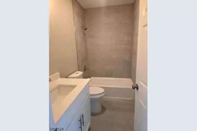 182 Chestnut St #2L, Nutley, NJ 07110 - Photo 7