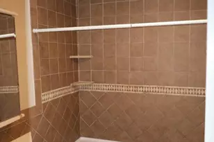 28 Warren St, North Plainfield, NJ 07060 - Photo 5