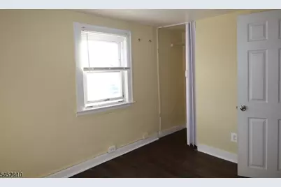 28 Warren St, North Plainfield, NJ 07060 - Photo 15
