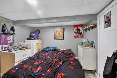 90 Manchester Ave, Paterson, NJ 07502 - Photo 9