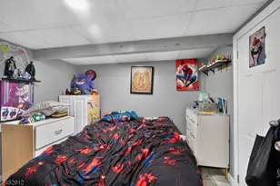 90 Manchester Ave, Paterson, NJ 07502 - Photo 9