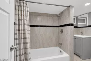 90 Manchester Ave, Paterson, NJ 07502 - Photo 27