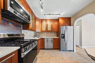 60 Taylor Dr, Franklin Township, NJ 08823 - Photo 7