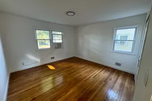 240 Cedar St, South Bound Brook Boro, NJ 08880 - Photo 13