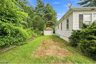 1151 Butlers Park Rd, Washington Township, NJ 07882 - Photo 5