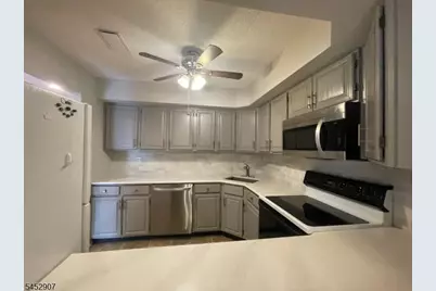 4 Amy Ct, Lebanon, NJ 08833 - Photo 7