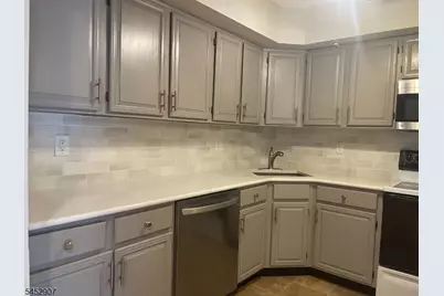 4 Amy Ct, Lebanon, NJ 08833 - Photo 5