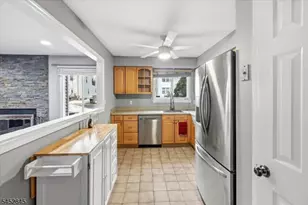90 Ralph St, Belleville, NJ 07109 - Photo 9