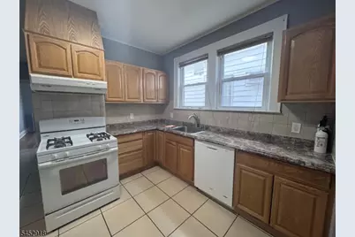742 Pennington St #1, Elizabeth, NJ 07202 - Photo 9