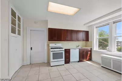 60-62 Elmwood Ave #3, Montclair, NJ 07042 - Photo 7