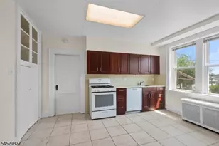 60-62 Elmwood Ave, Montclair, NJ 07042 - Photo 7