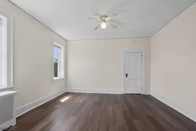 60-62 Elmwood Ave #3, Montclair, NJ 07042 - Photo 5