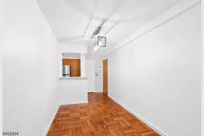 208 Anderson St #Nf3, Hackensack, NJ 07601 - Photo 11
