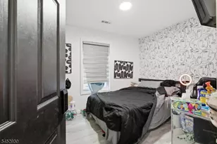 22 Breckenridge Terrace, Irvington, NJ 07111 - Photo 15